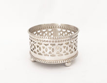 Load image into Gallery viewer, Coaster Vintage Beaded - Bottle
